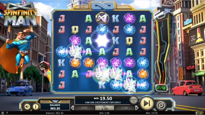 Spinfinity Man slot screenshot 2