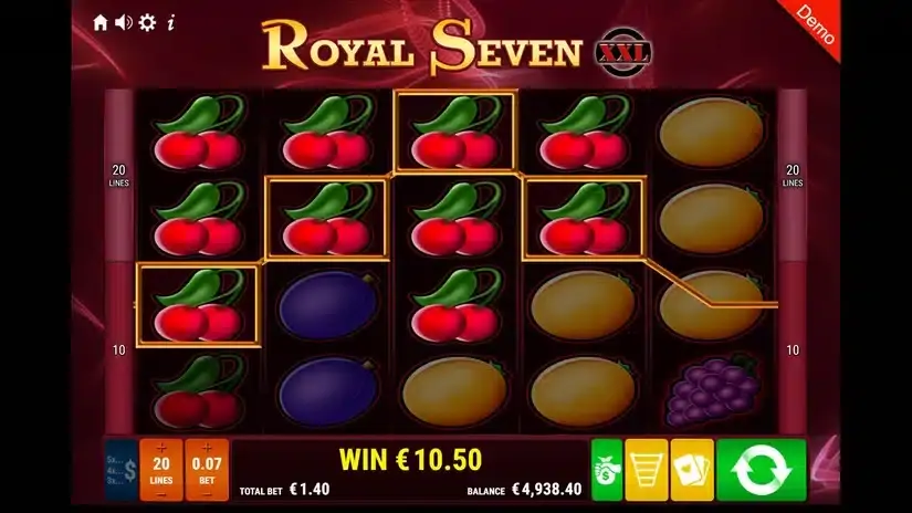 Royal Seven XXL slot screenshot 