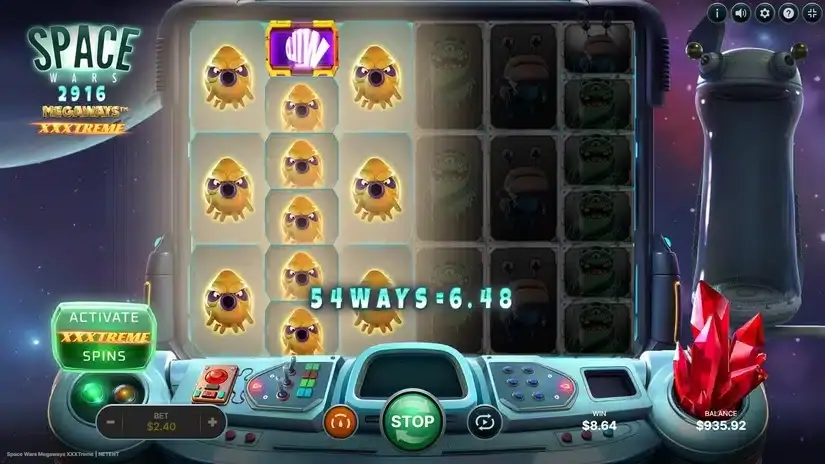 Space Wars XXXtreme Megaways slot screenshot 3