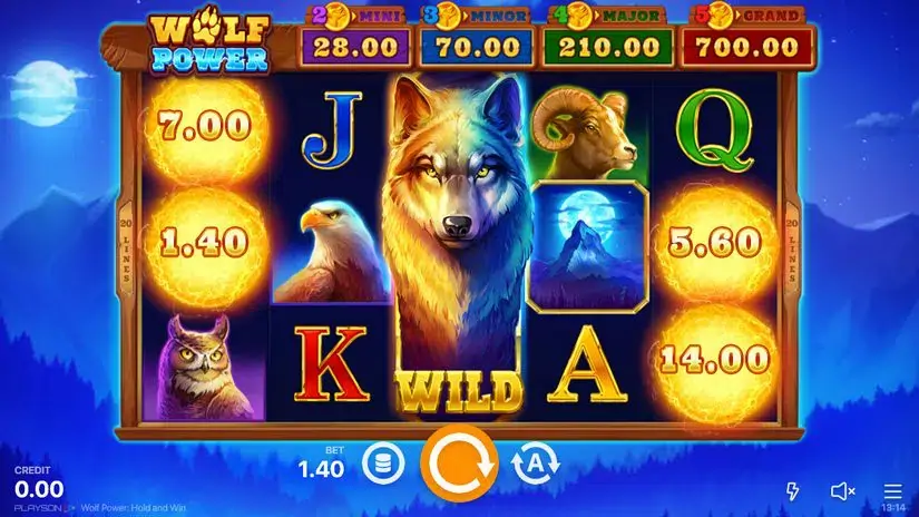Wolf Power: Hold and Win slot screenshot 2